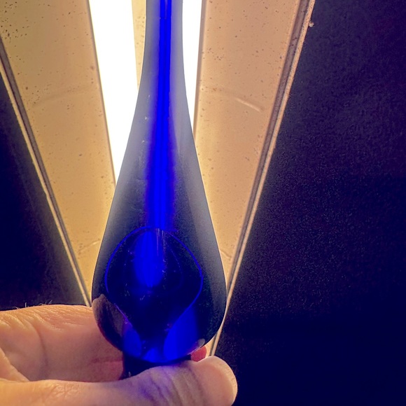 Stunning Blenko Cobalt WVU Crackeled Decanter - Picture 10 of 11